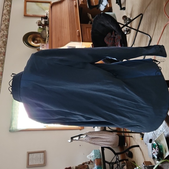 Afica mens medium button download - Picture 6 of 6